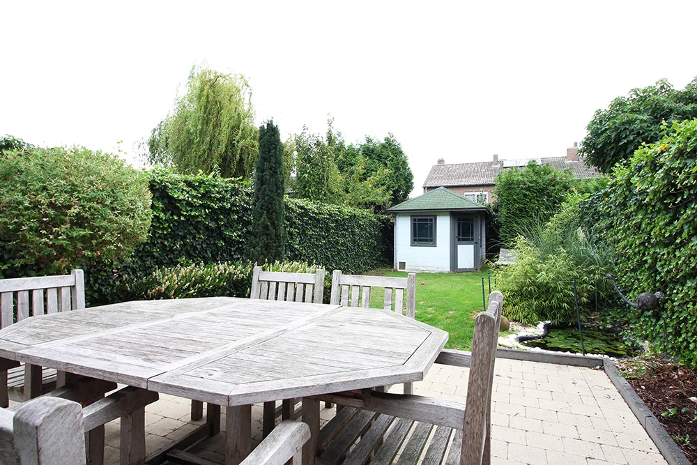 Family house with garage and garden