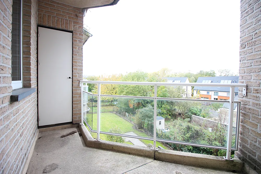 Spacious apartment with two terraces1