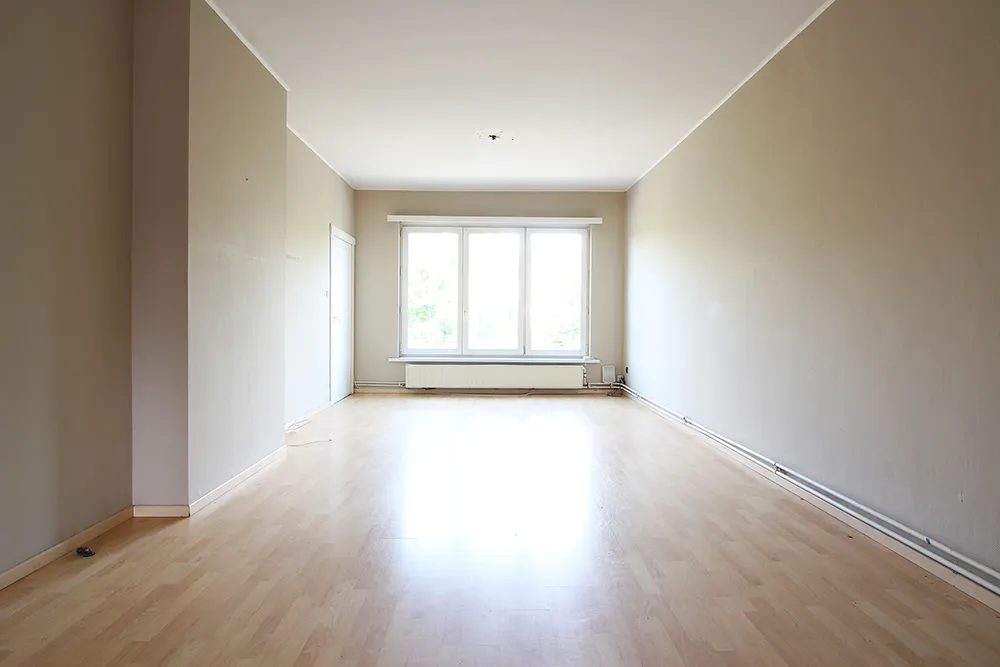 Te renoveren appartement met terras1