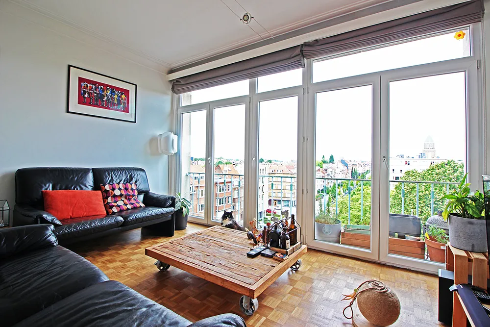 Characterful apartment with distant city views1