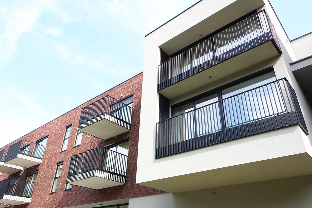 Apartment with 2 bedrooms in luxury residence (1.05)