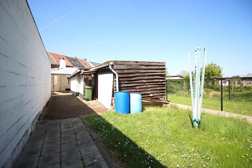 Te renoveren woning met enorm potentieel op toplocatie 