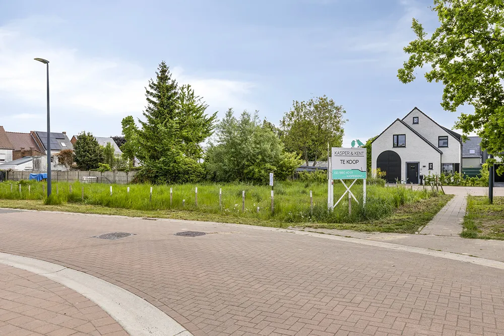 Centraal en rustig gelegen bouwgrond voor open bebouwing0