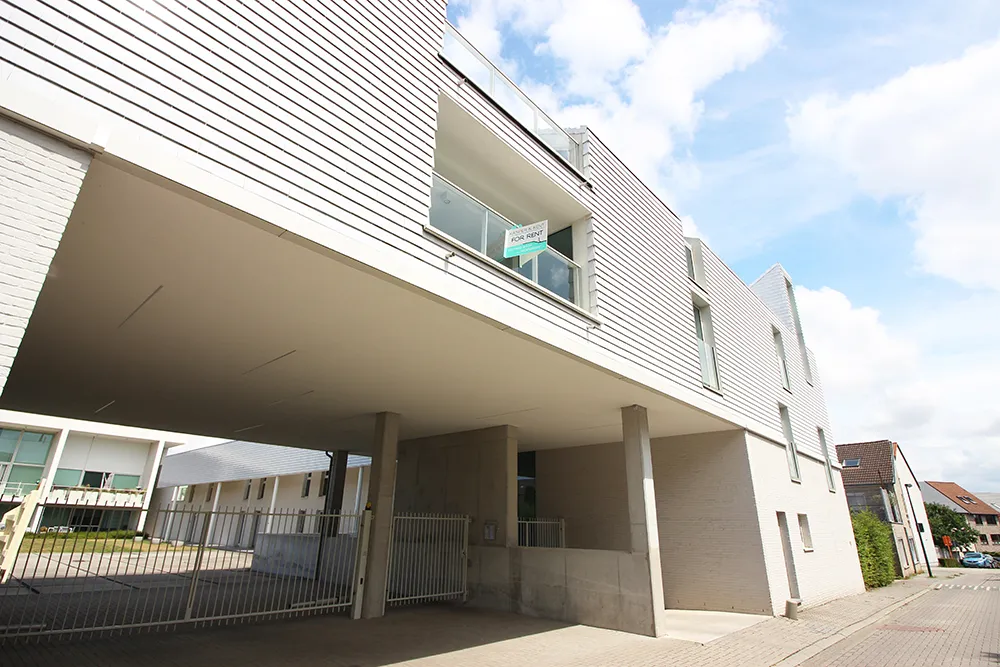 Appartement extrêmement calme et contemporain0