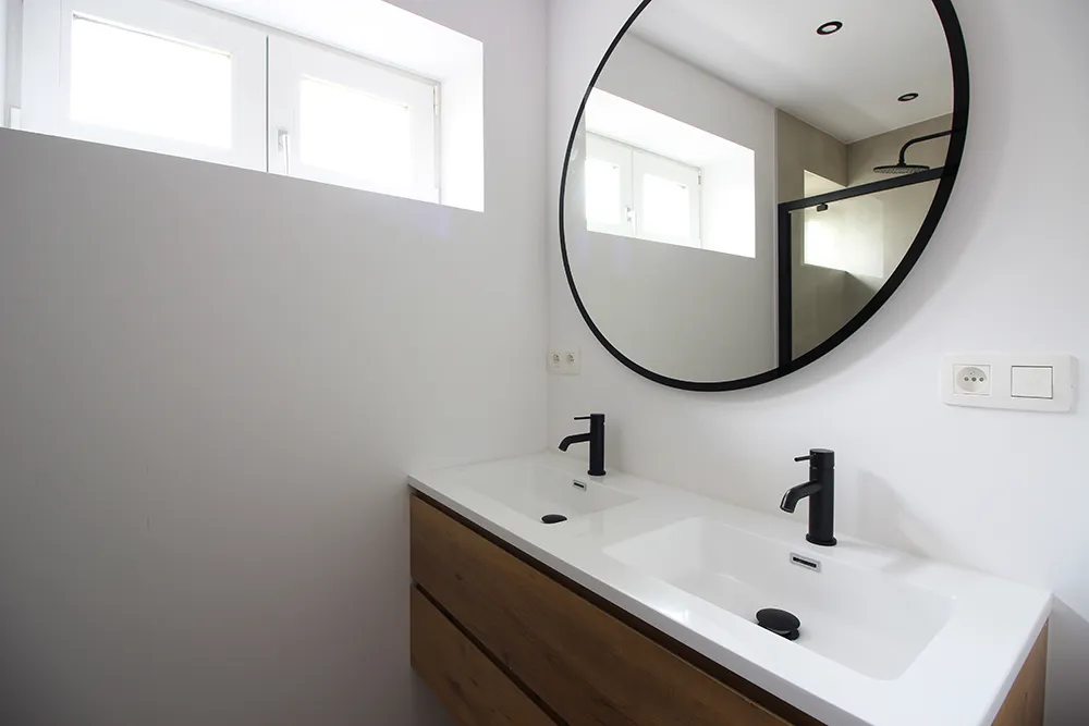 Appartement entièrement rénové dans un excellent emplacement1