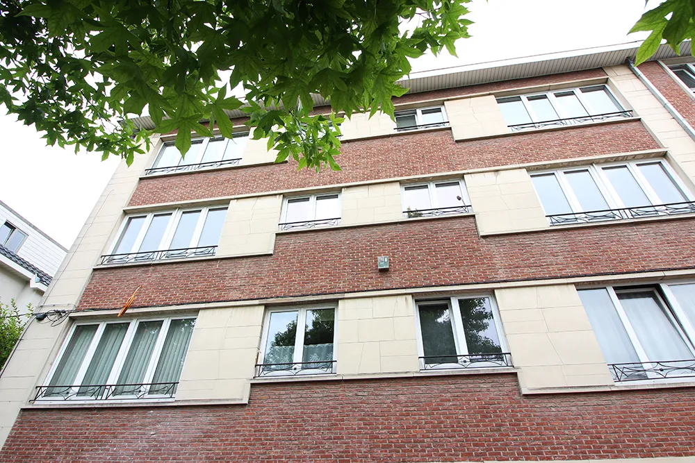Appartement entièrement rénové dans un excellent emplacement