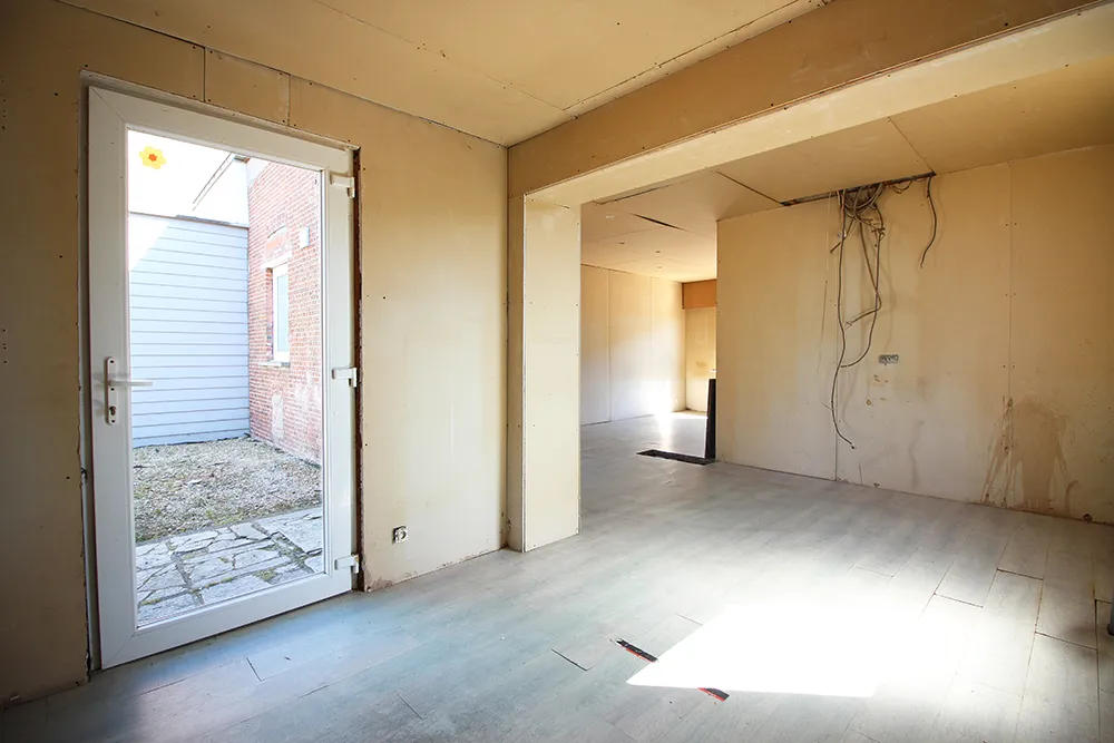 Property to renovate with garden