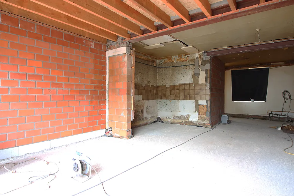 Ruwbouwwoning met 3 slaapkamers – af te werken naar eigen smaak