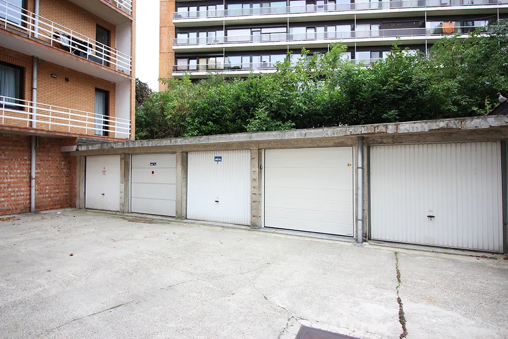 Appartement de 95 m² avec 3 terrasses et garage fermé 