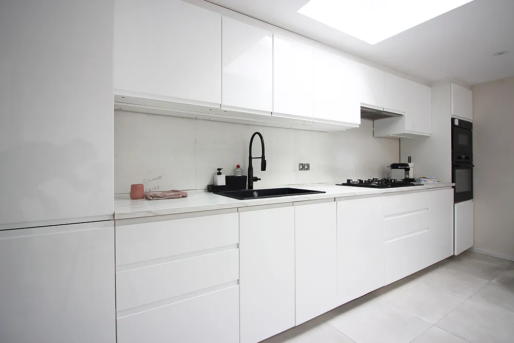 Spacious renovated semi-detached house in a strategic location