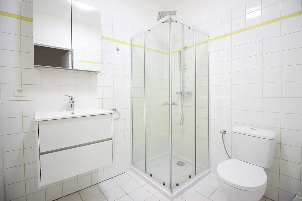 Newly renovated apartment with 4% net return