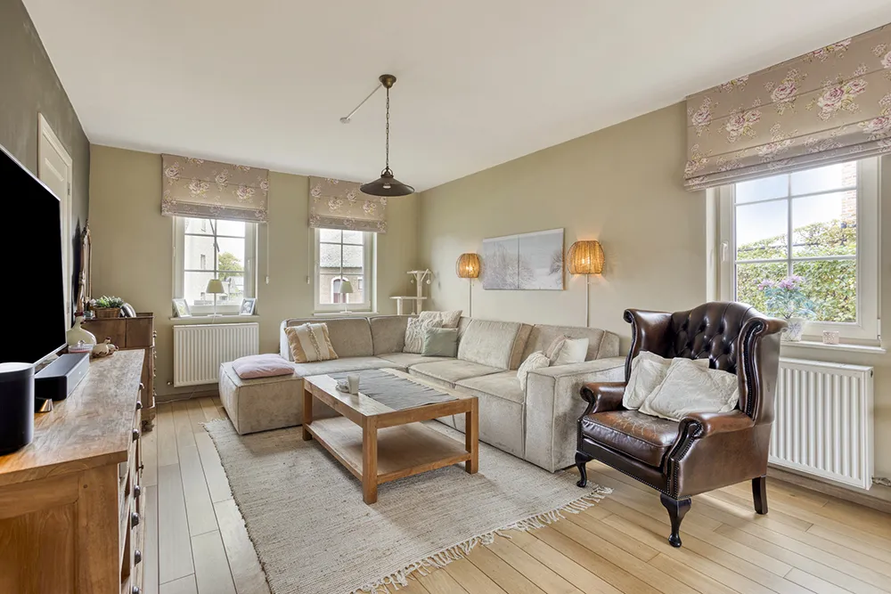 Cozy open property – Rural living with easy access1