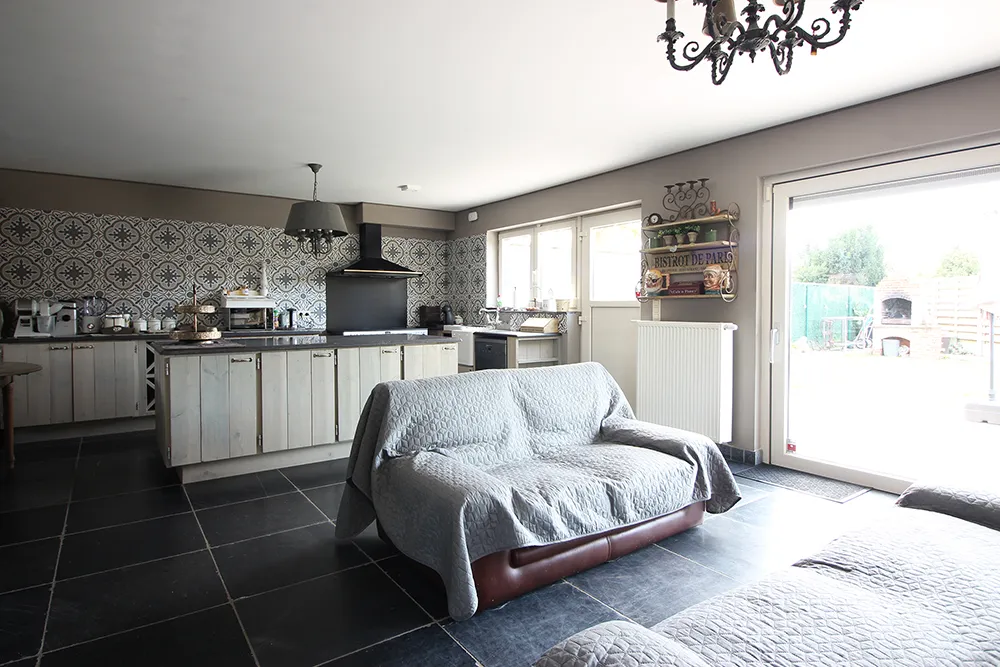 Spacieuse maison familiale avec potentiel de 5 chambres1