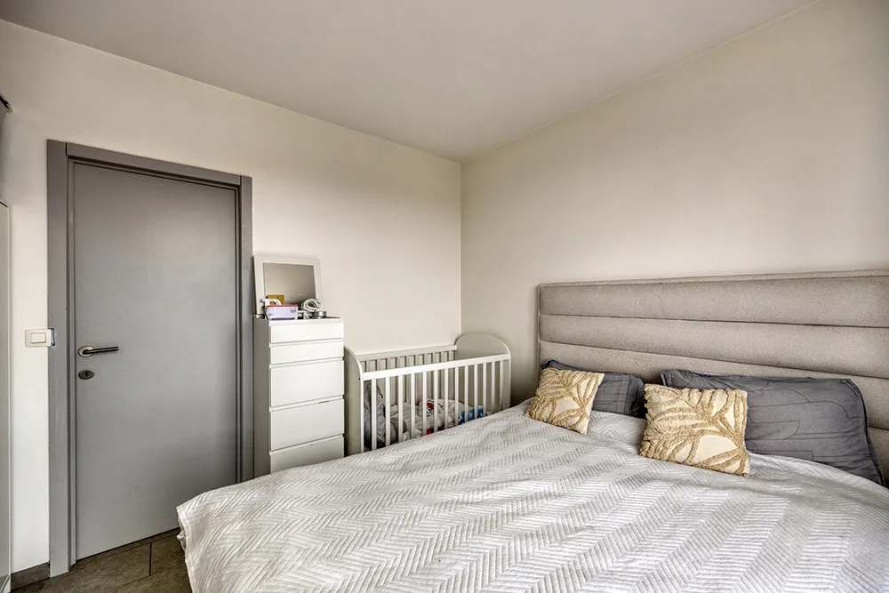 Licht appartement met twee slaapkamers