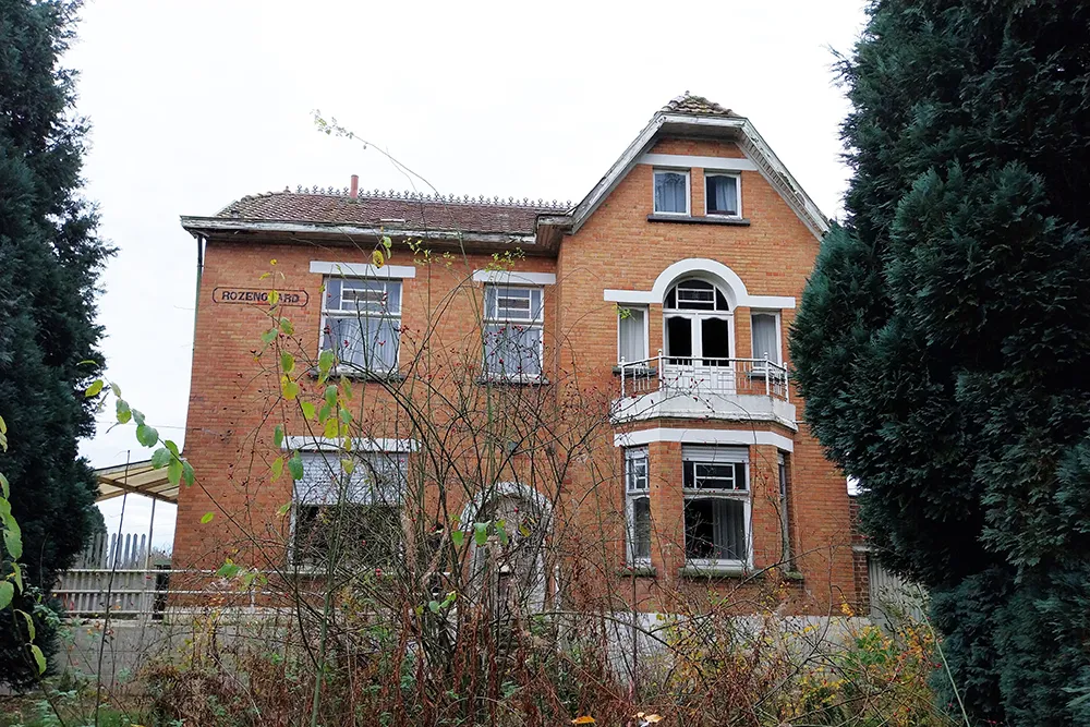  Mooie, te renoveren karaktervolle kasteelvilla0