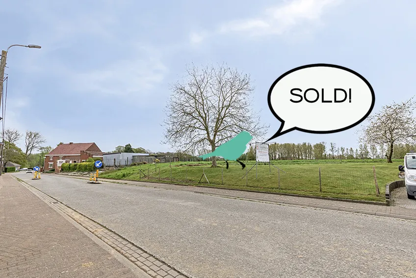 Beaux terrains à bâtir pour construction semi-ouverte0