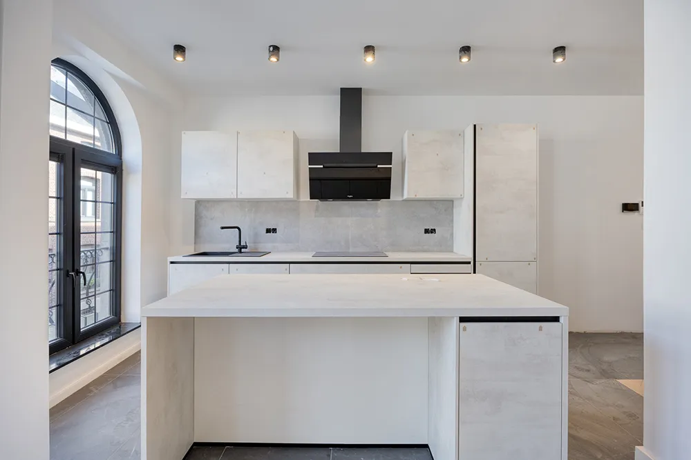 Stylishly renovated flat (102)1