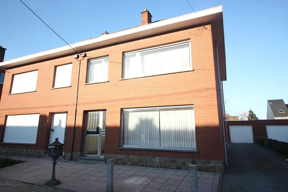 Maison charmante trois façades avec possibilités d'extension0