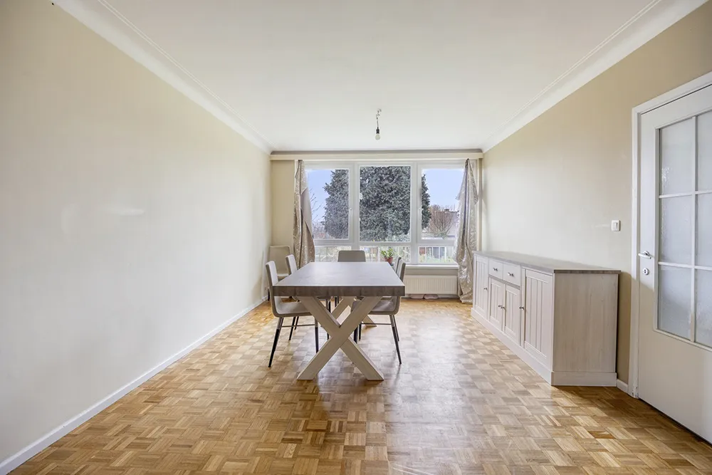 Gelijkvloers appartement met 2 slaapkamers en grote tuin1