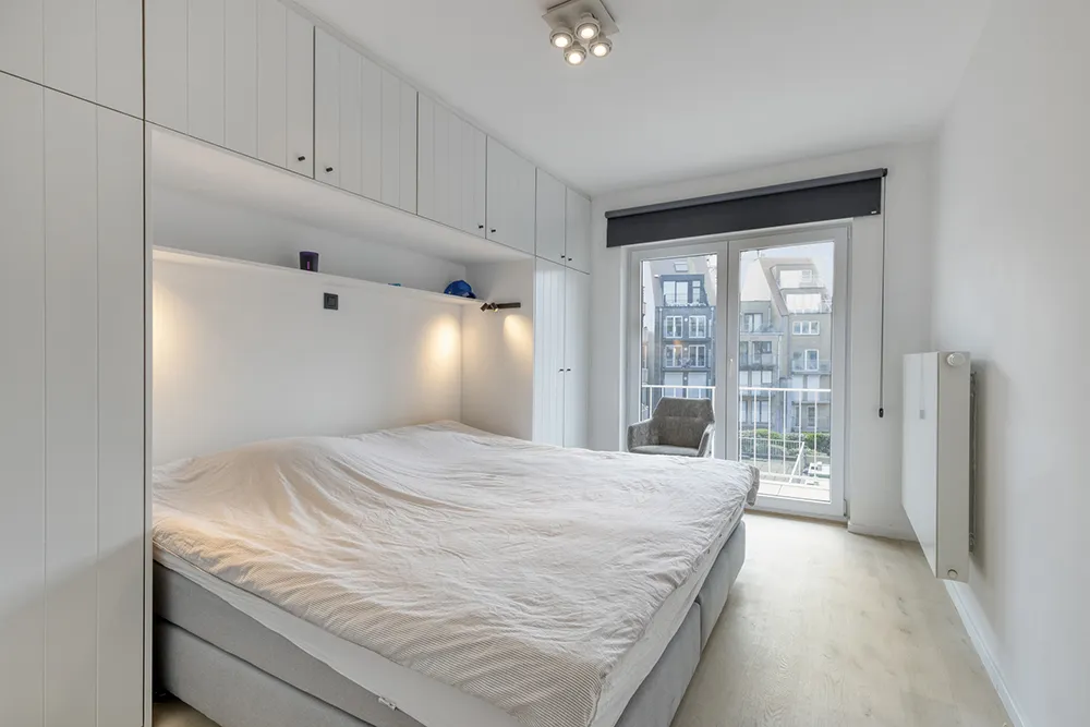 Instapklaar en stijlvol gerenoveerd appartement 