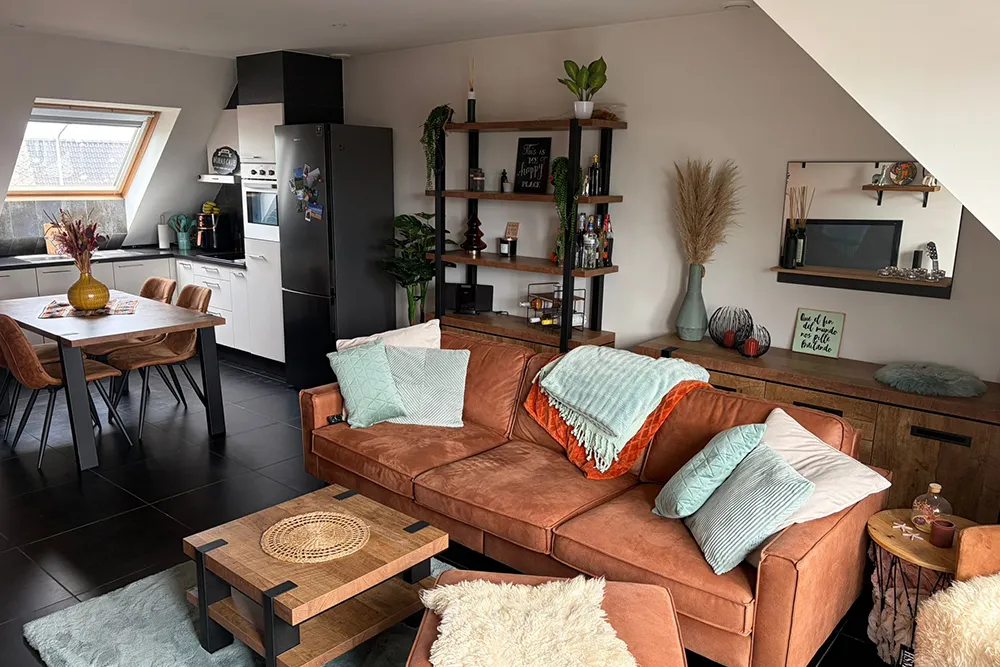 Gemeubeld dakappartement met zuidgericht terras en garagebox0