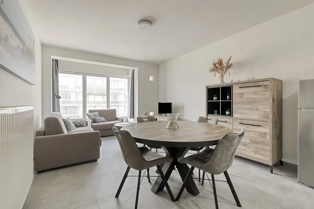 Volledig vernieuwd appartement aan de zeedijk1