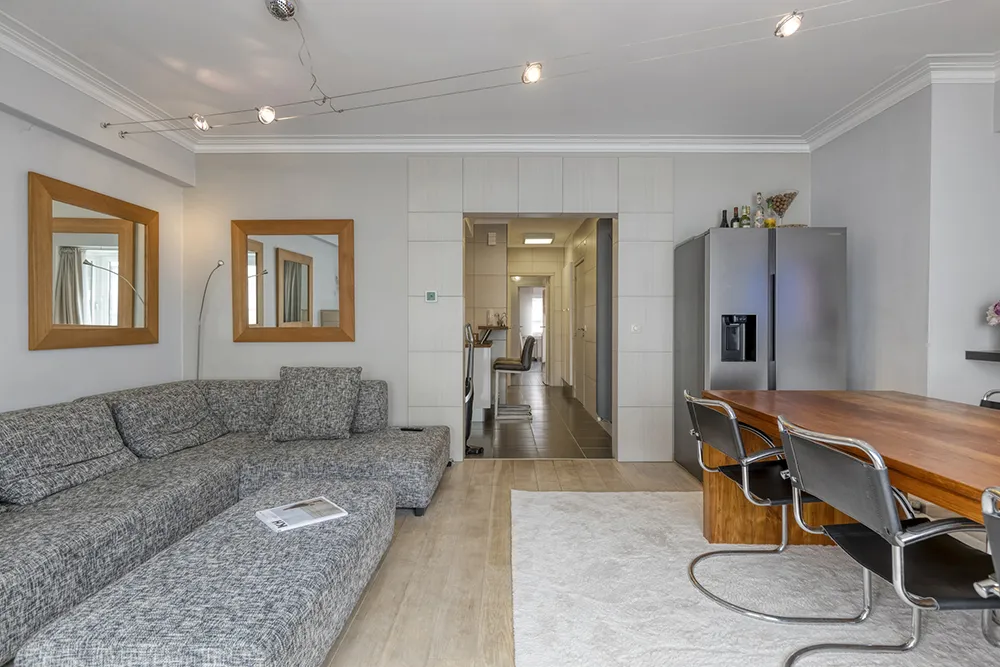 Volledig ingericht appartement met zijdelings zeezicht0