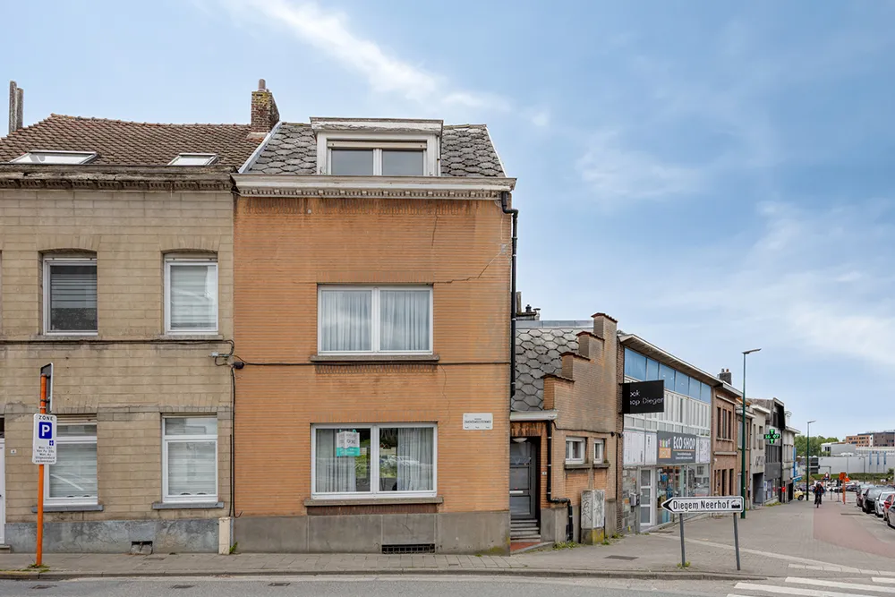 Ruime woning op strategische locatie met tuin0