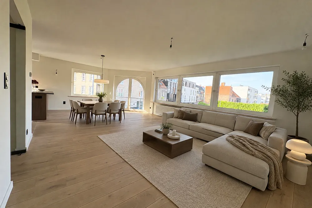 Luxuriously renovated apartment0