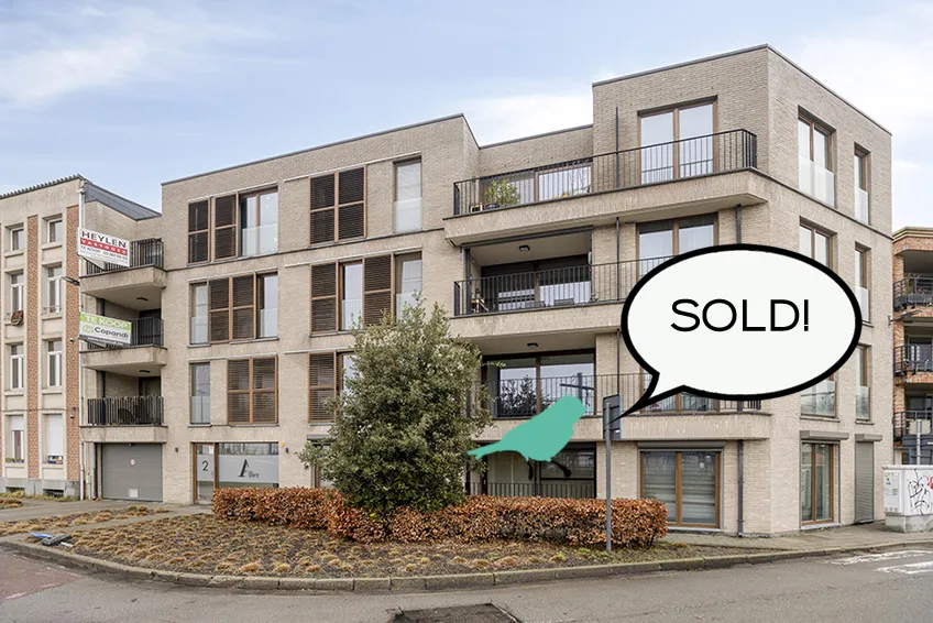  Zeer centraal gelegen gelijkvloers appartement met 2 slaapkamers0