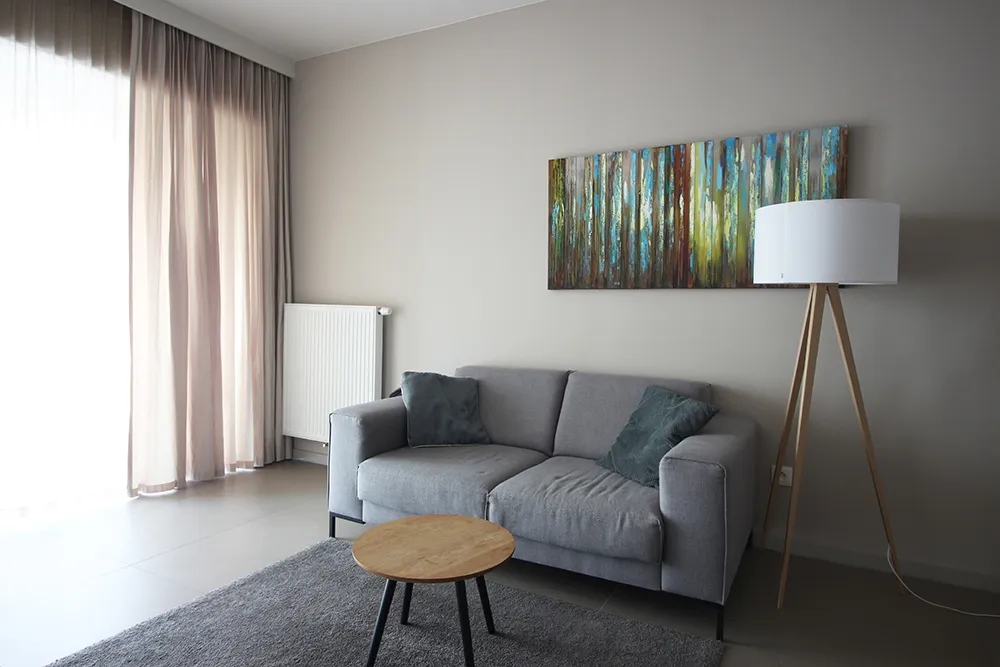 Appartement met terras in een recent gebouw (1.21)
