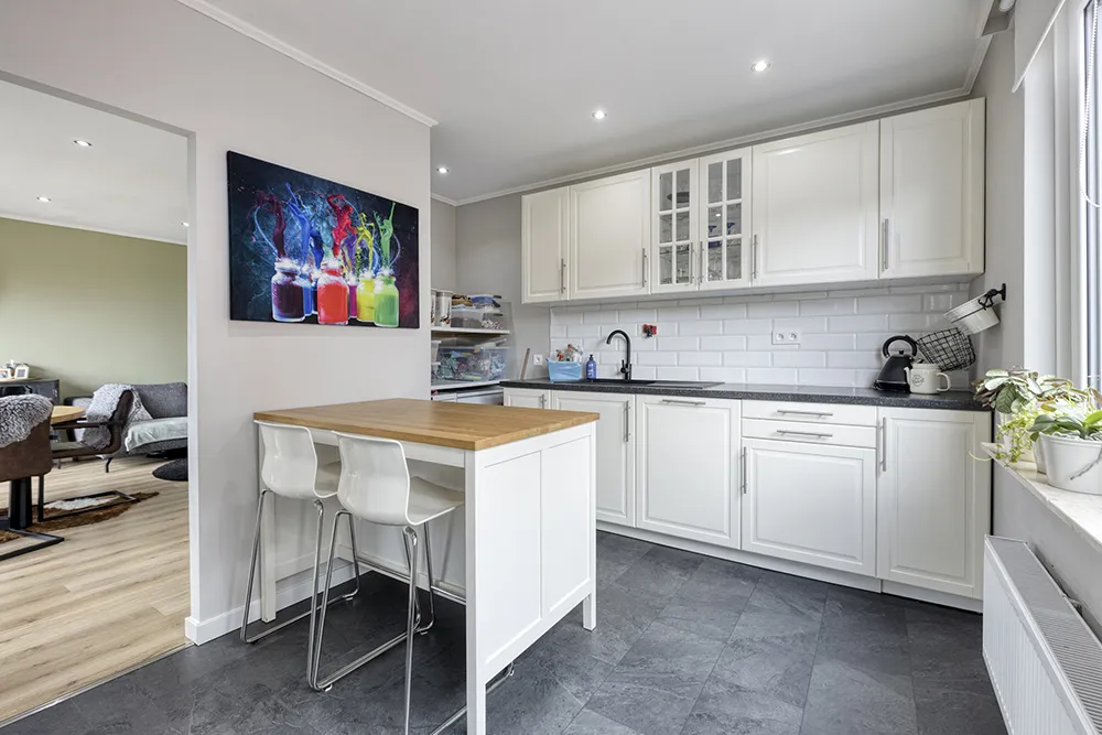 Knap gerenoveerd 1-slaapkamer appartement centrum Diegem