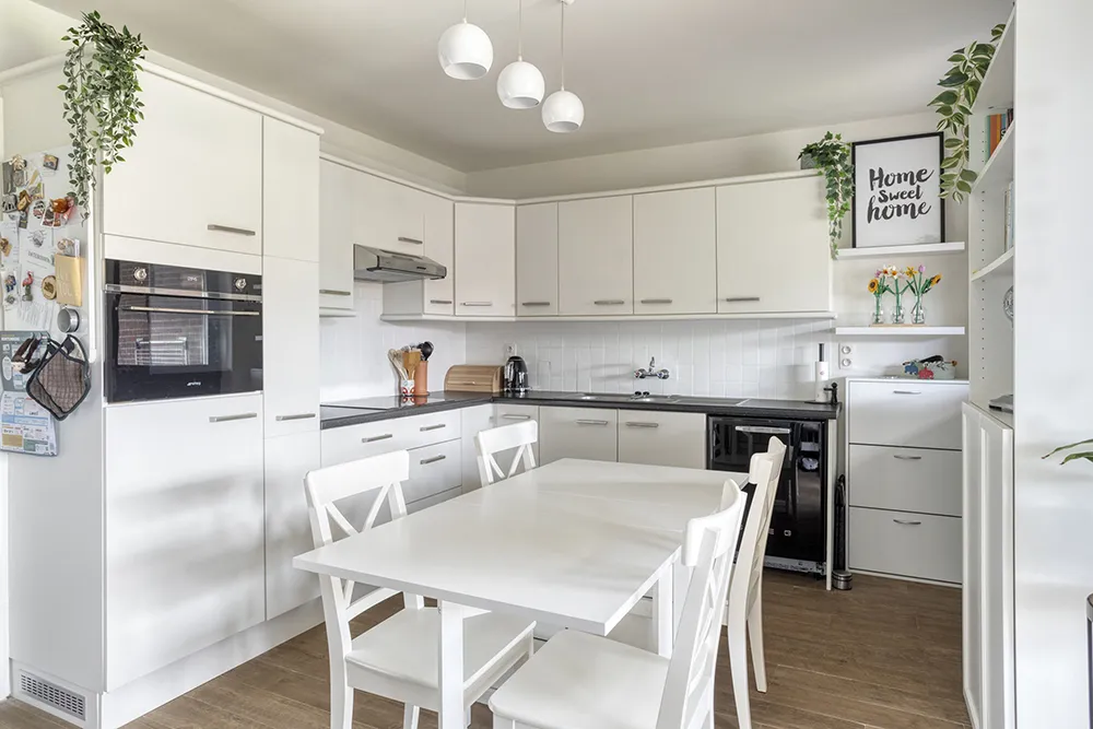 Gerenoveerde gezinswoning met 3 kamers, tuin en garage