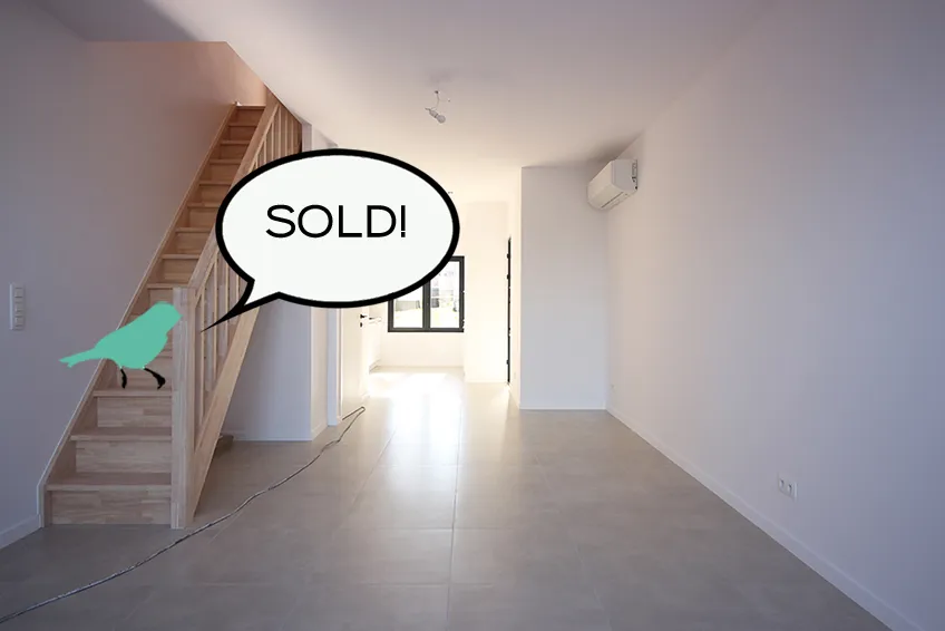 Volledig gerenoveerde woning met weids uitzicht (1)0