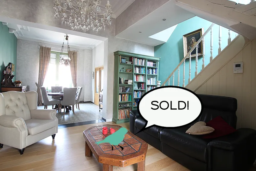 Spacious family home with 5 bedrooms and sunny garden0