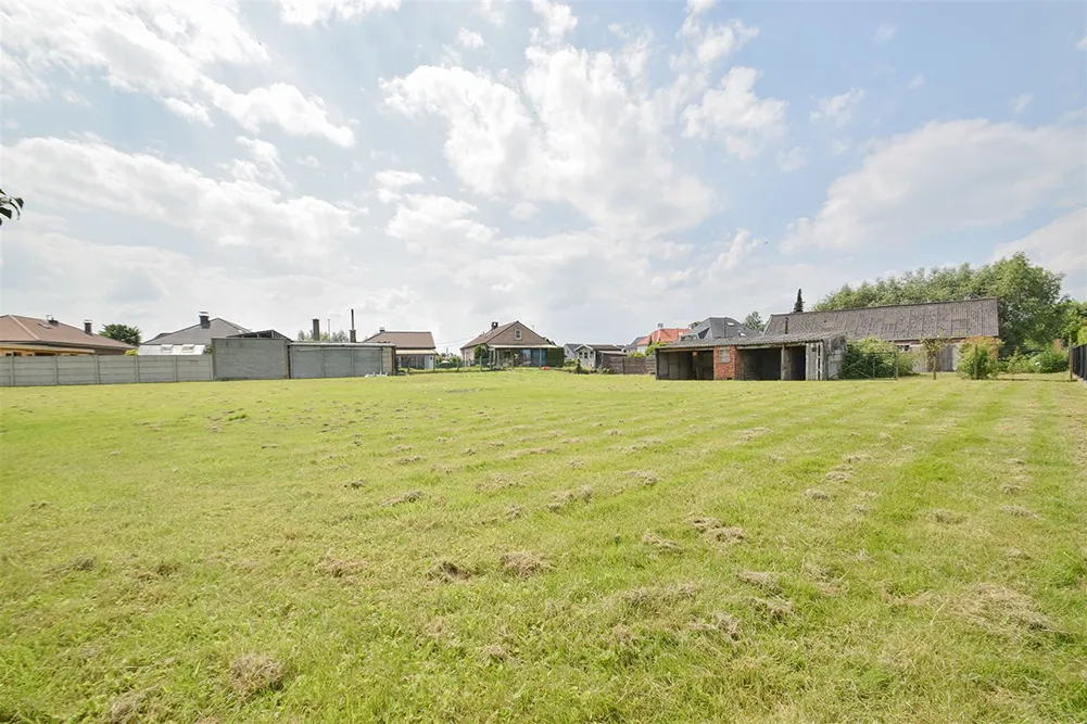 Villa building plot