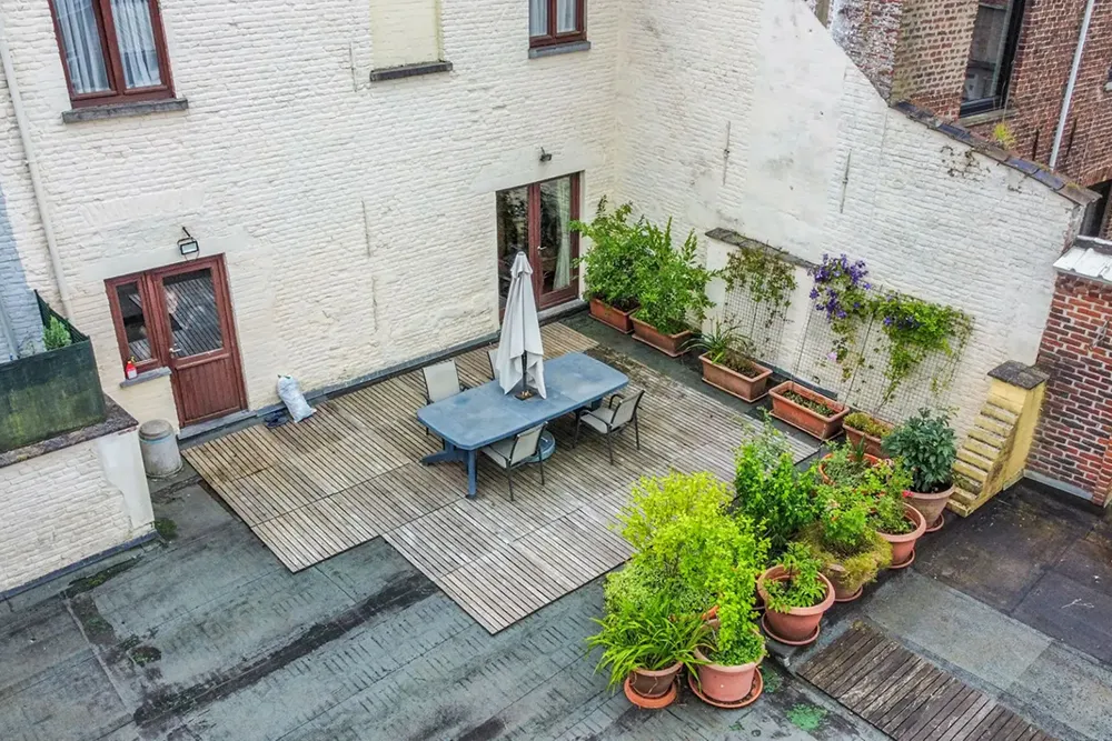 Volledig vernieuwde rijwoning in centrum van Geraardsbergen