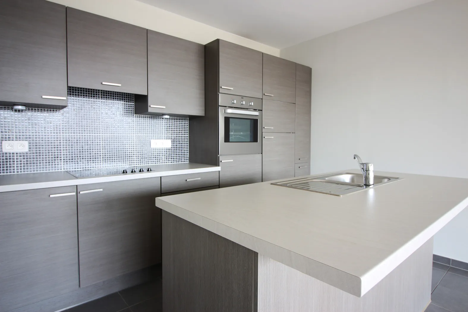 Eigentijds appartement in excellente staat
