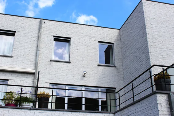 Ruime duplex met staanplaats en kelder0
