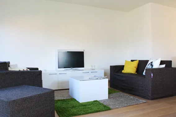 Ruime goed gelegen duplex met twee aangename terrassen