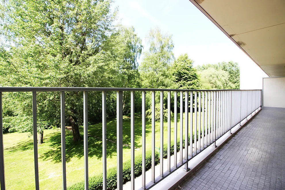 Apartment with large terrace