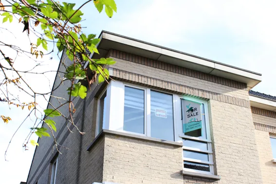 Lichtrijk en ruim appartement in goede staat0