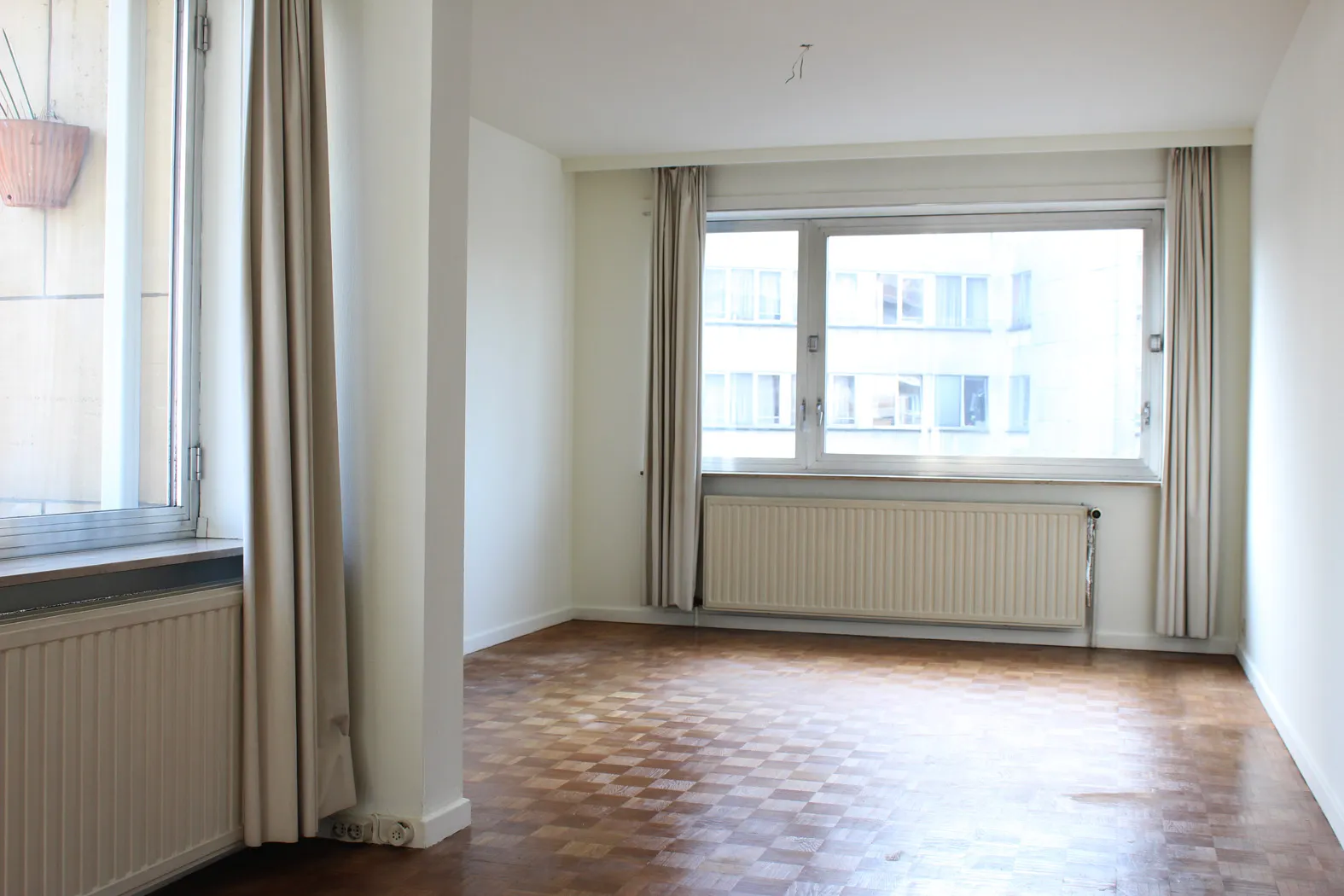 Lumineus en groot appartement met twee terrassen 