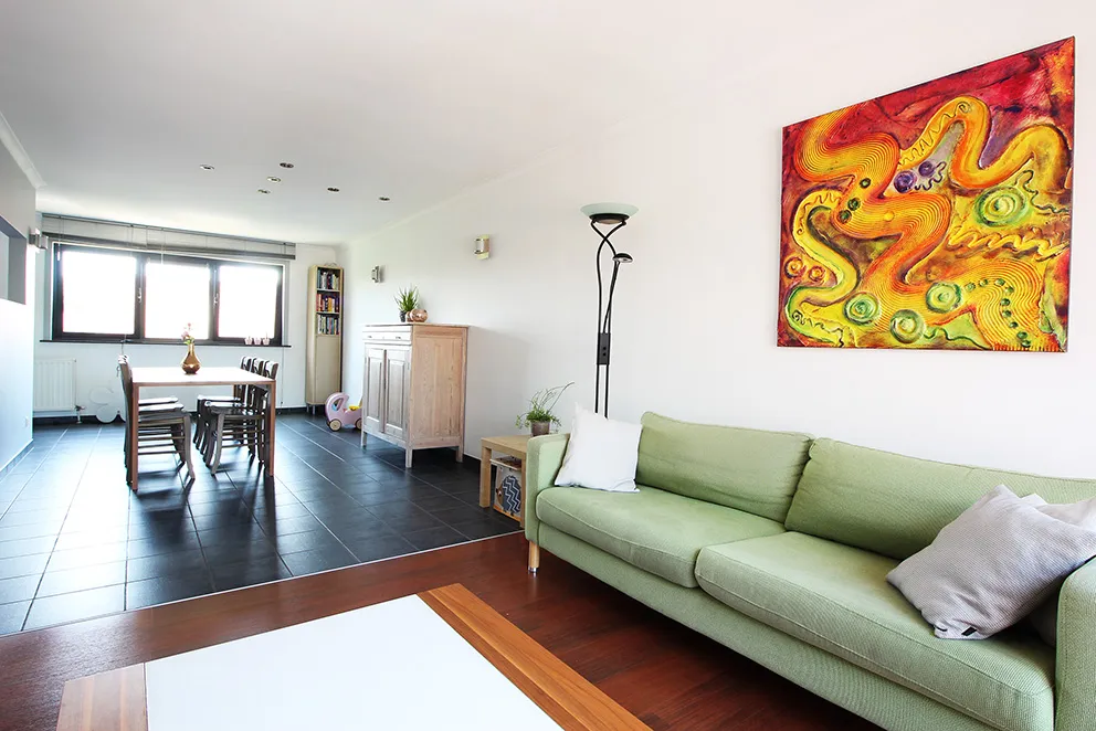 Very spacious apartment (170 m2) with terrace0