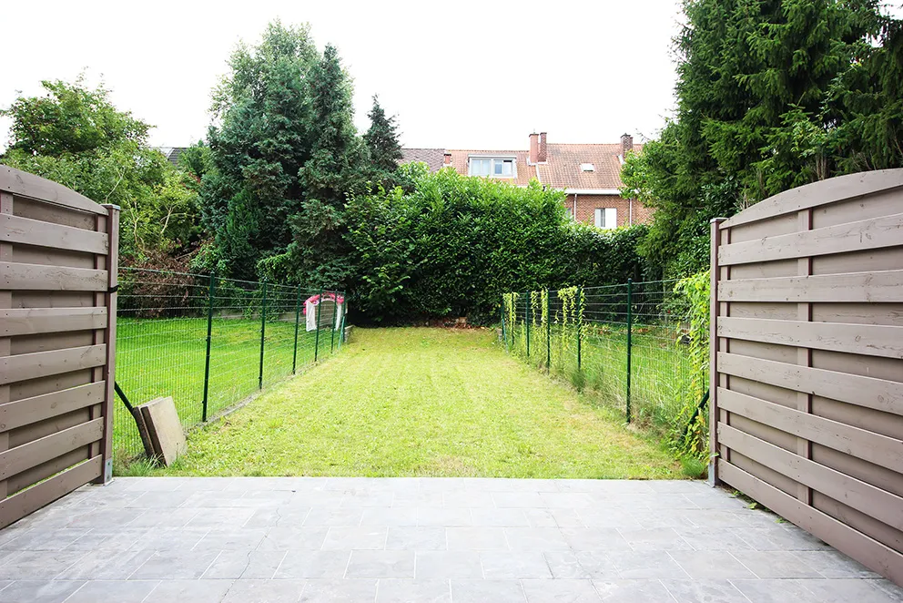 Apartment with garage, terrace and garden2