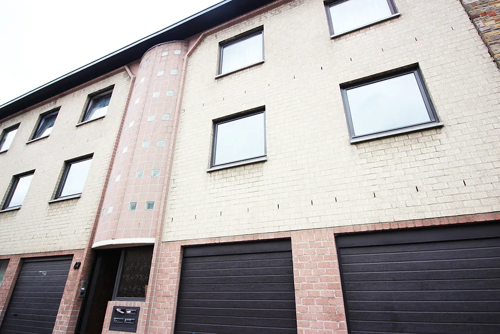 Apartment with garage, terrace and garden