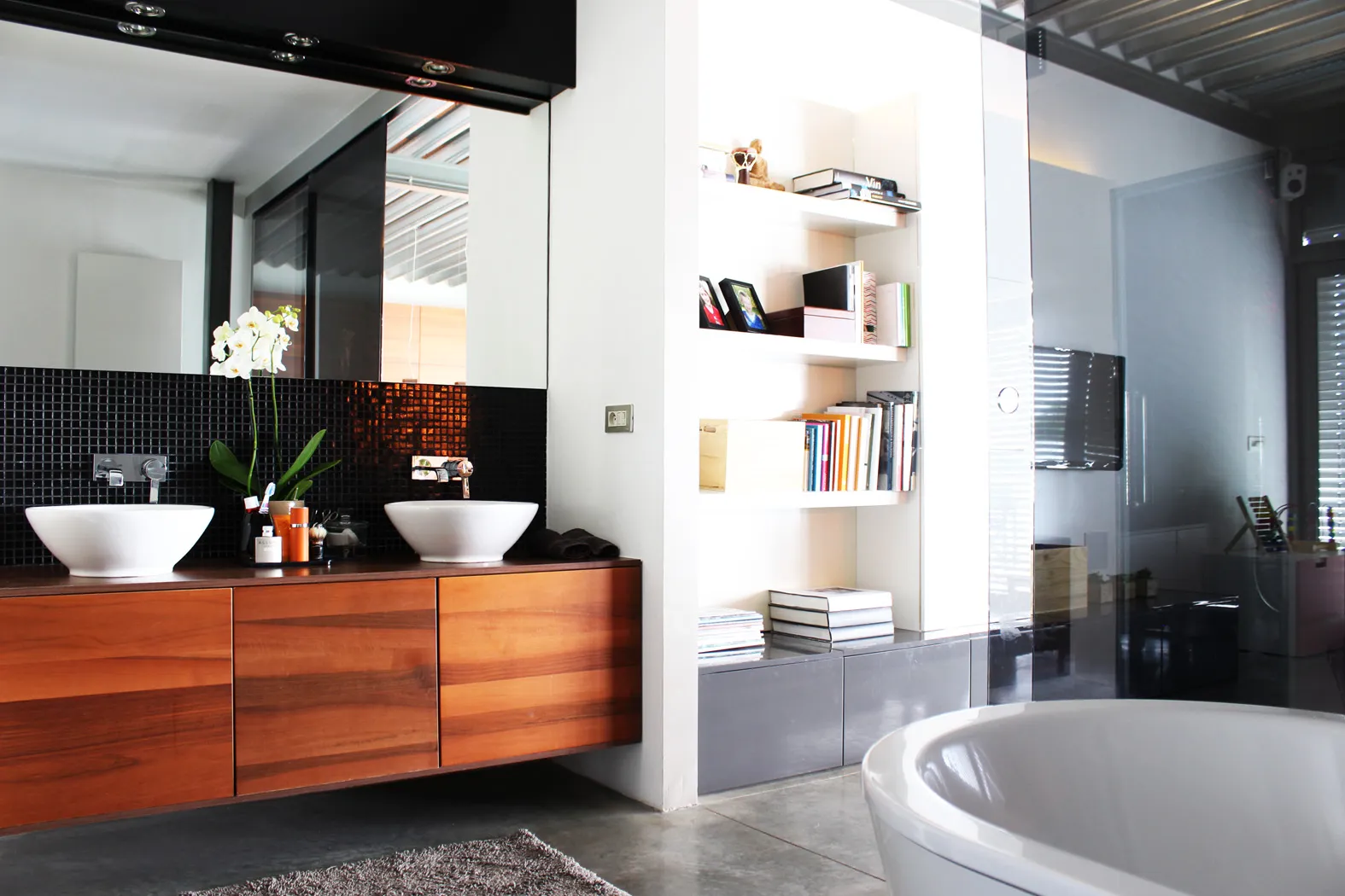 Unieke en luxueuze penthouse loft met design afwerking1